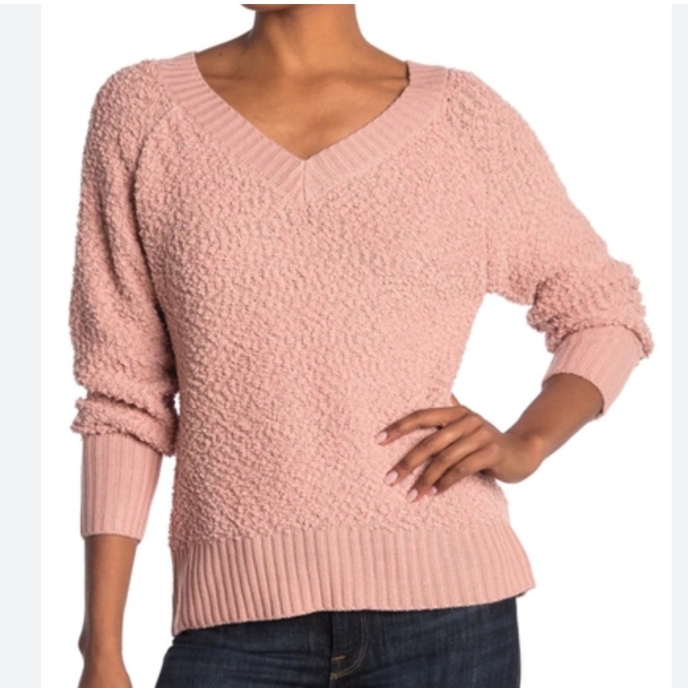 LOVE by Design Blush Sweater - Small